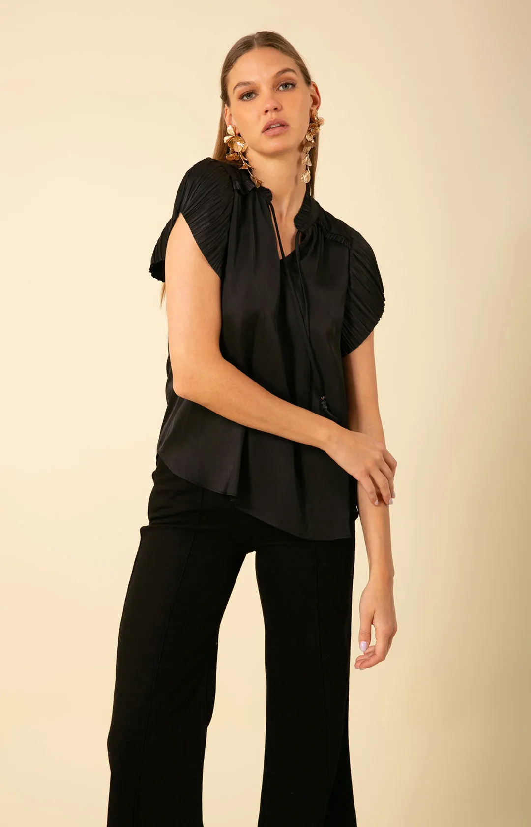 Aitana Solid Top