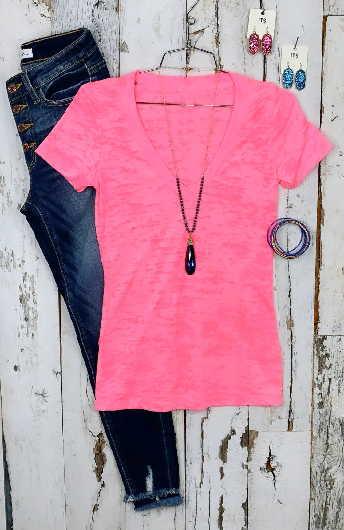 BASIC BURNOUT DEEP V-NECK TEE - PINK