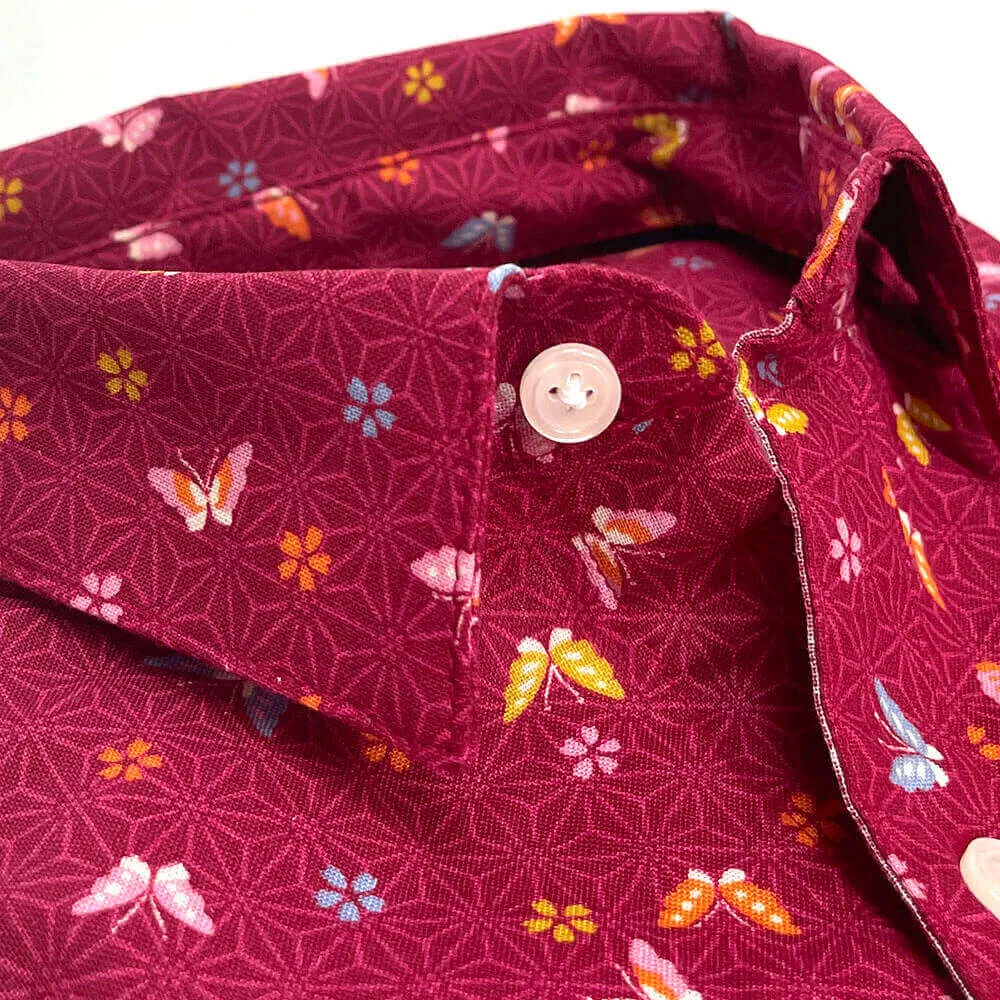 HARLAN Traditional Japanese Butterfly Print Short Sleeve Shirt in Berry Red