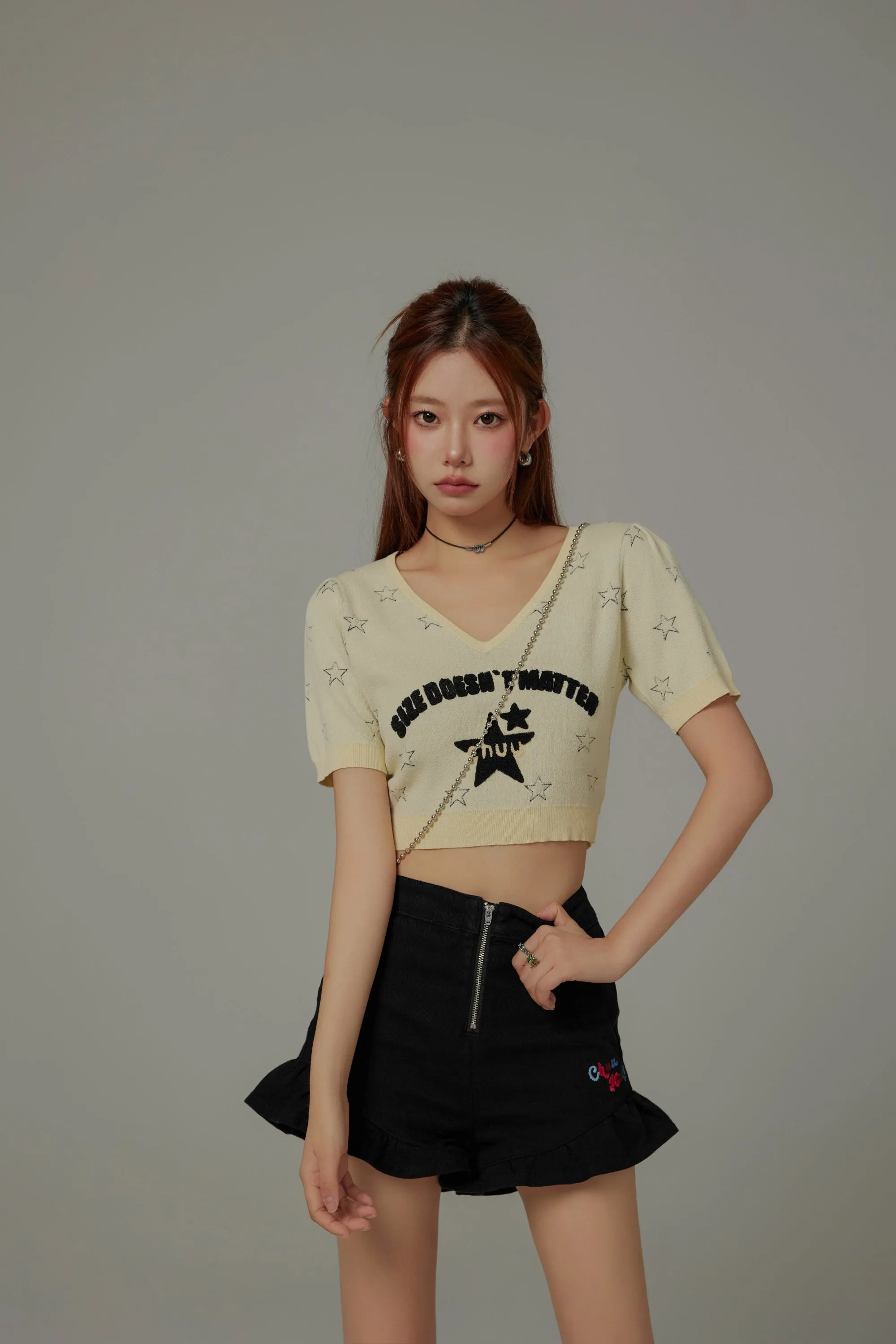 Size Doesnt Matter Chuu Star V-Neck Puff Knit Top