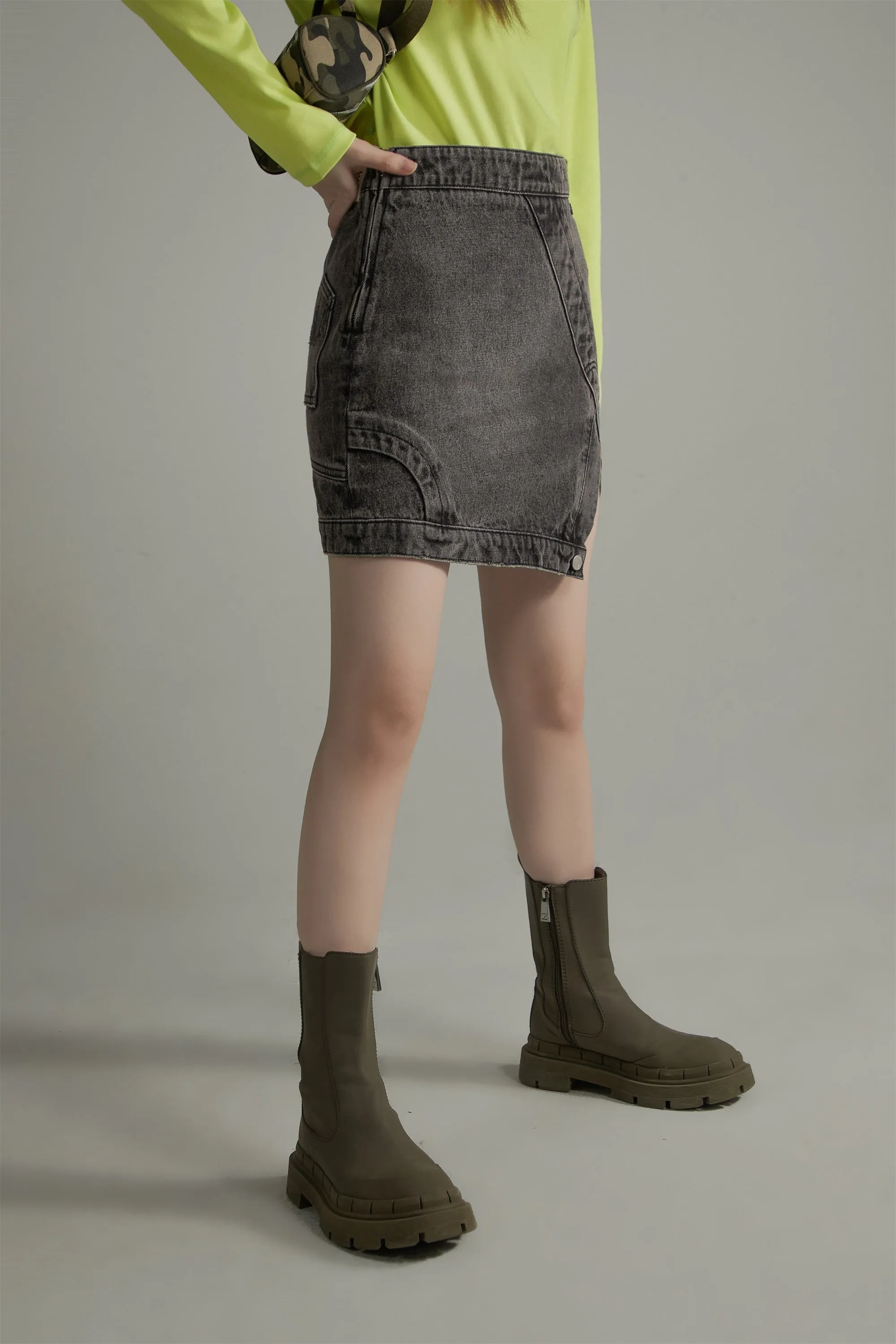 Unbalanced A-Line Denim Skirt